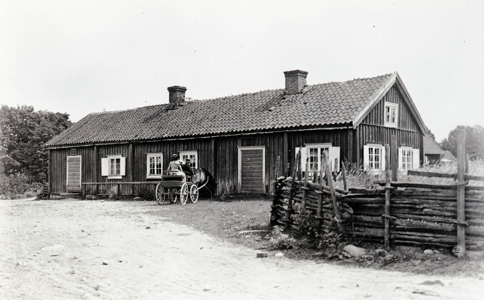 Foto: Gästgivargården riven 1918 DigitalMuseum, Kalmar läns museum, Public Domain